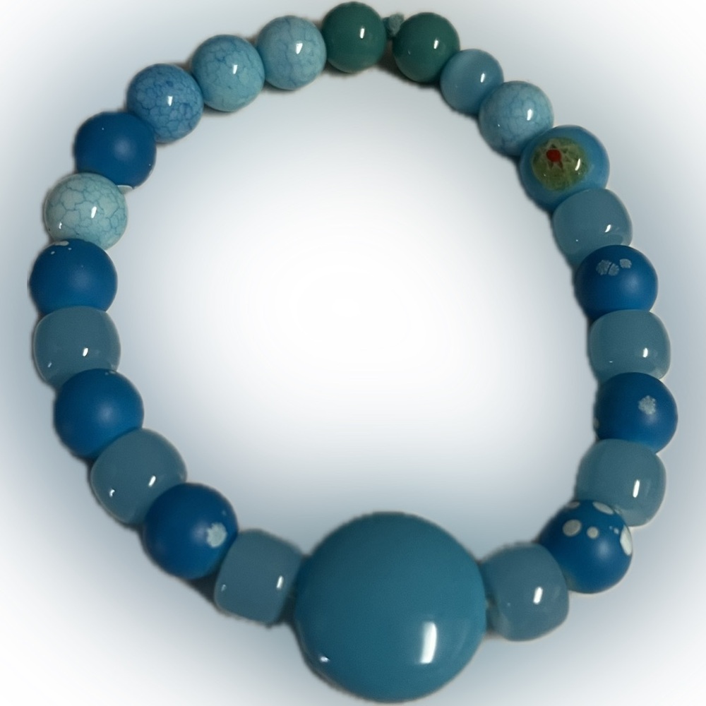 Hand Made Beaded bracelet - ALL GENDER - BLUE - NWOT